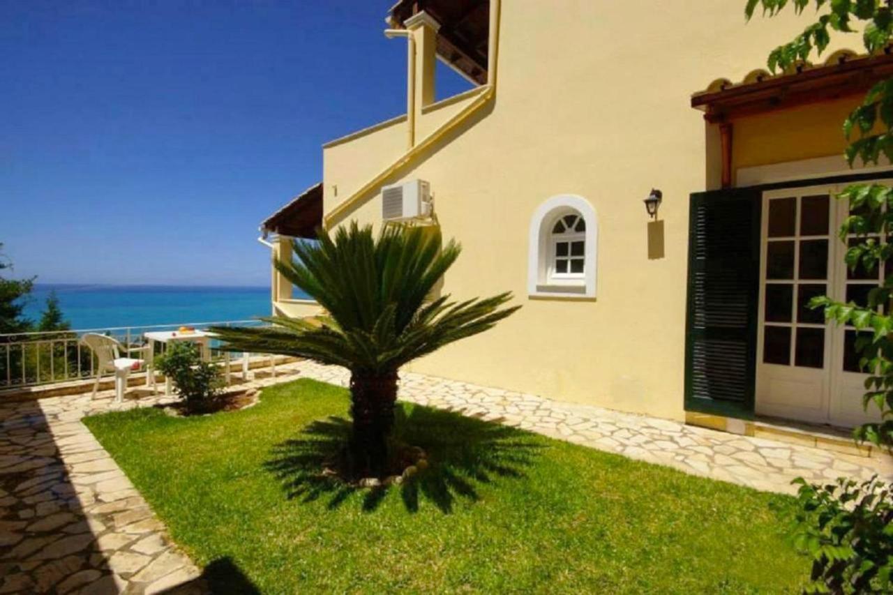 Natalia Apartment B With Panoramic Sea Views Of Agios Gordios Bay Eksteriør billede